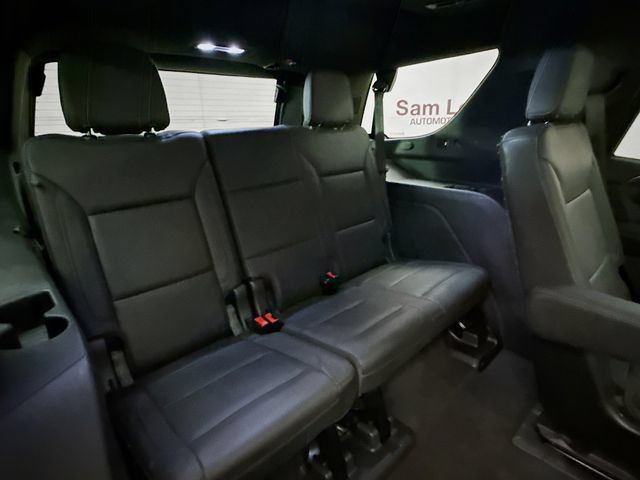 Used 2022 Chevrolet Tahoe Z71 w/ Luxury Package AWD/4WD image 30