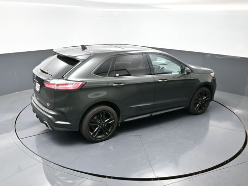 Used 2024 Ford Edge ST w/ Equipment Group 401A image 39