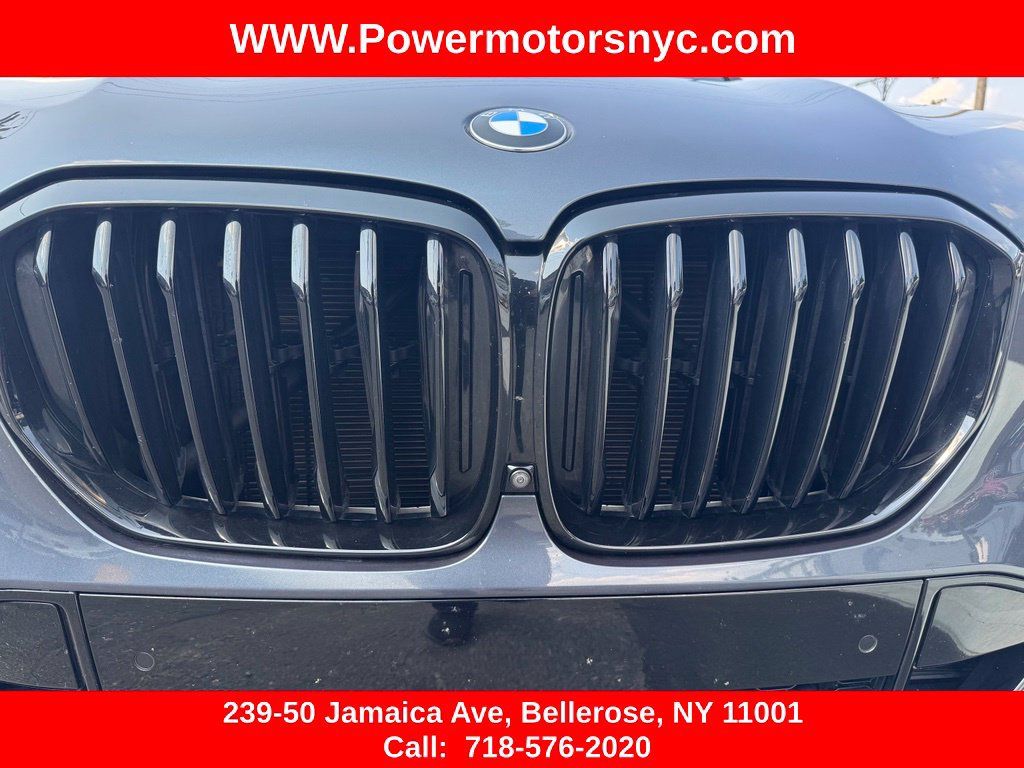 Used 2021 BMW X5 M50i w/ Executive Package AWD/4WD image 15