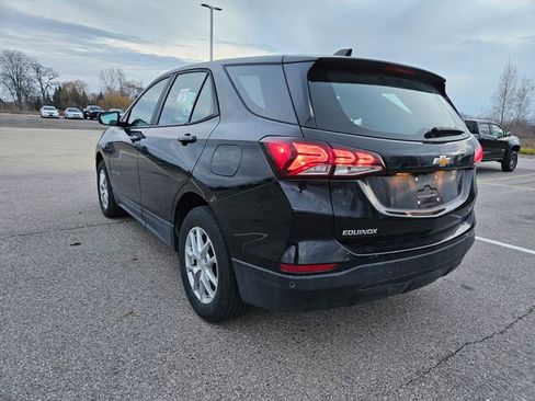 Certified 2024 Chevrolet Equinox LS w/ Driver Confidence II Package image 5