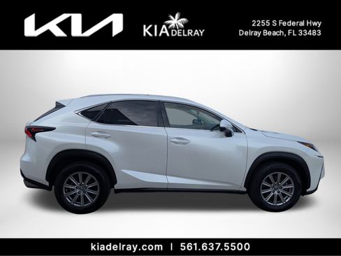 Used 2018 Lexus NX 300 FWD image 3