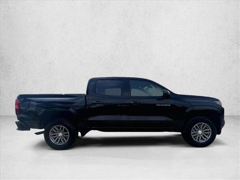 Used 2024 Chevrolet Colorado LT w/ LT Convenience Package RWD image 5