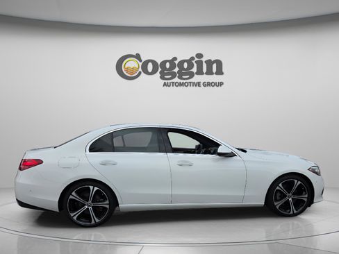 Used 2023 Mercedes-Benz C 300 Sedan image 6