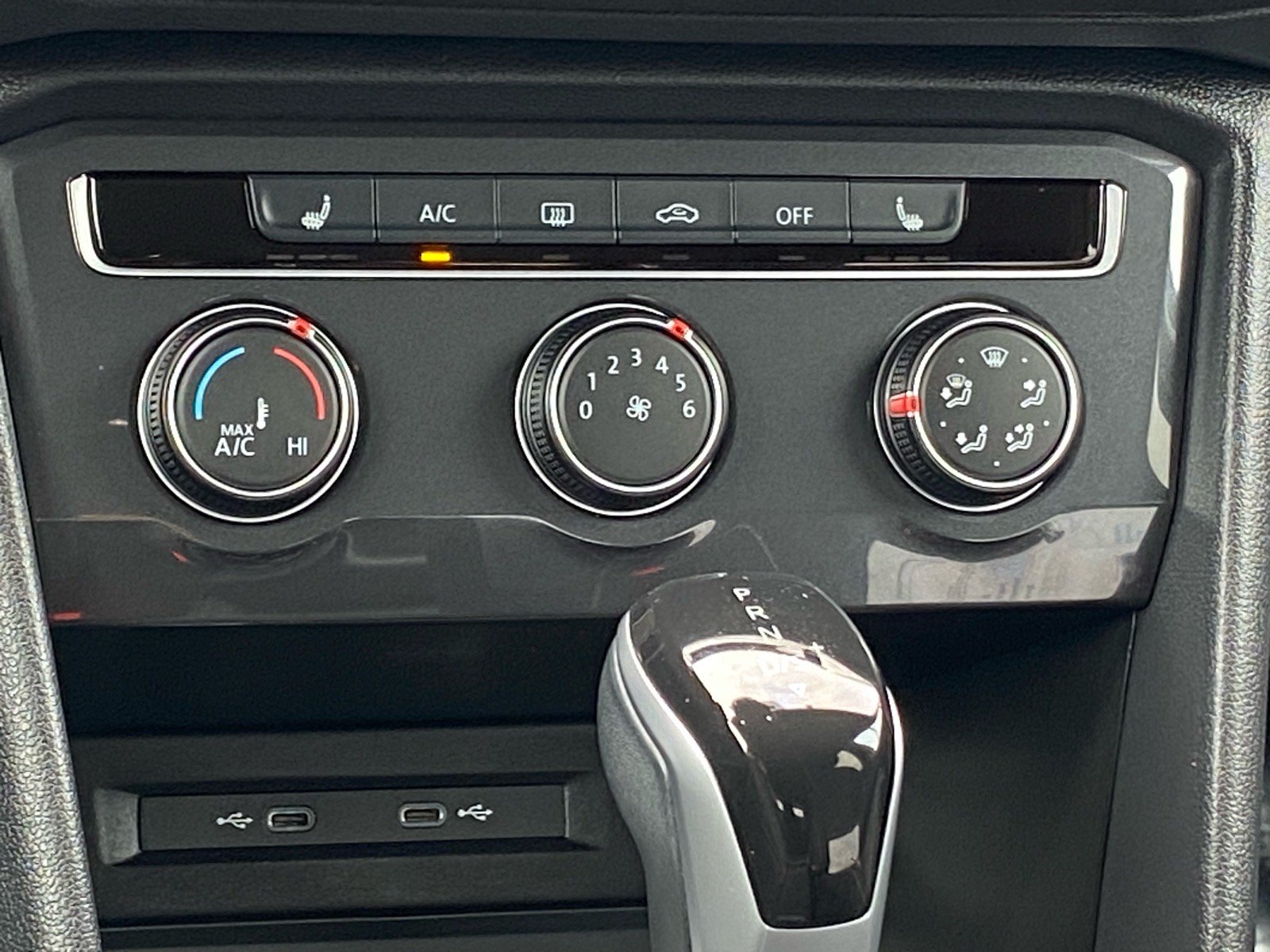 Certified 2024 Volkswagen Tiguan S AWD/4WD image 7