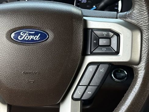 Used 2019 Ford F250 King Ranch w/ King Ranch Ultimate Package AWD/4WD image 19