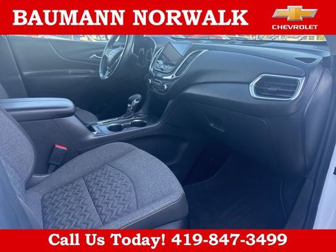 Used 2023 Chevrolet Equinox LT FWD image 25