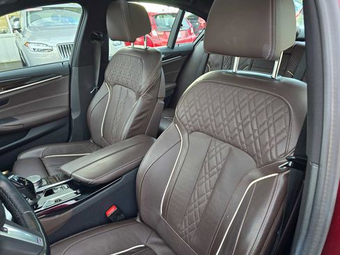 Used 2023 BMW 530e xDrive 530e xDrive w/ Executive Package image 21