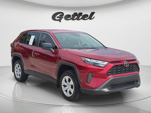 Certified 2025 Toyota RAV4 LE FWD image 3