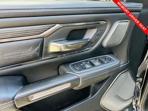 Used 2020 RAM 1500 Limited w/ Black Appearance Package AWD/4WD image 16