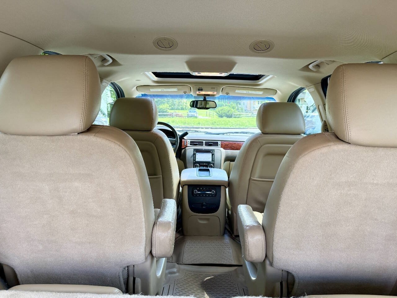 Used 2012 GMC Yukon SLT w/ Texas Edition RWD image 11