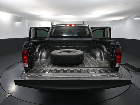 Used 2019 RAM 1500 ST w/ SXT Plus Group AWD/4WD image 37