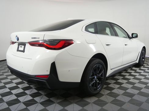 New 2026 BMW i4 eDrive40 w/ Premium Package image 3