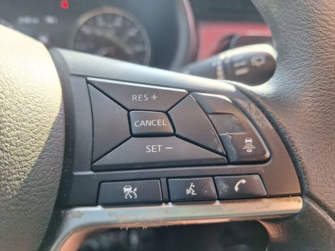 Used 2023 Nissan Kicks SV image 13