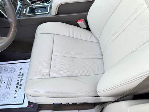 Used 2015 Lincoln Navigator L 4WD image 14