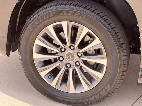 Used 2022 Lexus GX 460 Luxury w/ Off Road Package AWD/4WD image 9