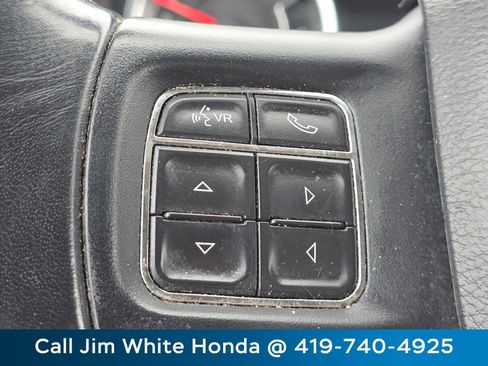 Used 2019 RAM 1500 Classic SLT w/ Luxury Group image 31