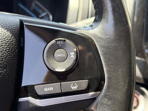 Used 2018 Honda Odyssey EX-L image 26