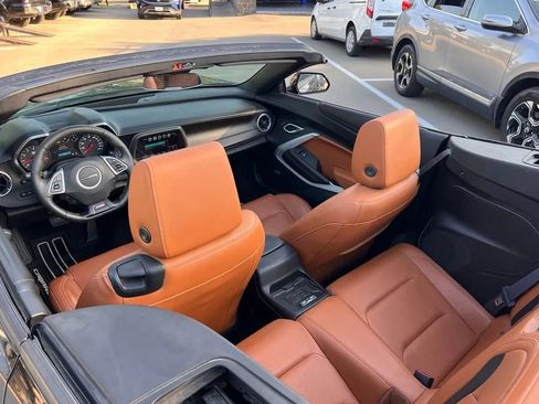 Used 2016 Chevrolet Camaro SS RWD image 49
