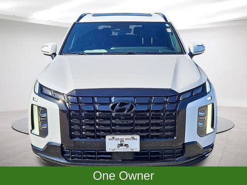 Used 2024 Hyundai Palisade Calligraphy AWD/4WD image 2