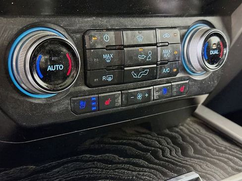 Used 2020 Ford F150 Platinum w/ Equipment Group 701A Luxury AWD/4WD image 21