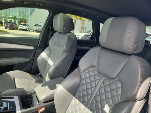 Used 2021 Audi SQ5 Premium Plus w/ Premium Plus Package AWD/4WD image 16
