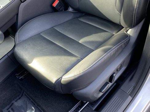 Used 2022 Nissan Rogue SL image 24