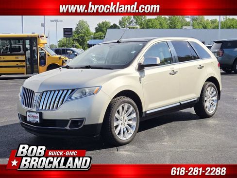 Used 2011 Lincoln MKX 2WD w/ 101A Rapid Spec Order Code image 7