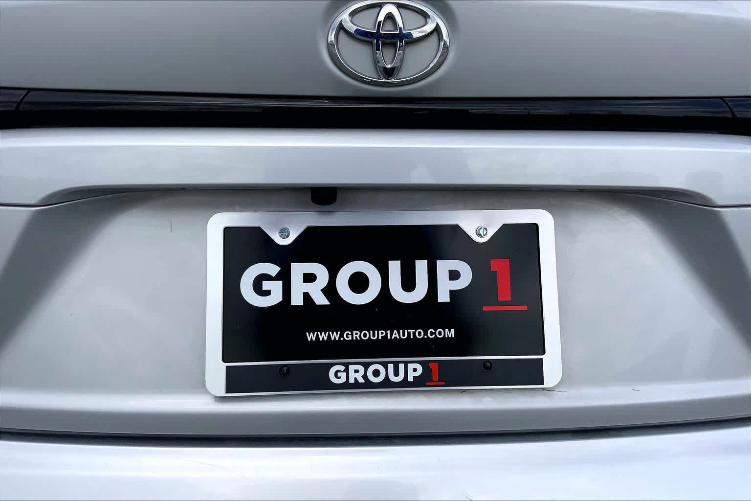 Used 2020 Toyota Corolla SE FWD image 30