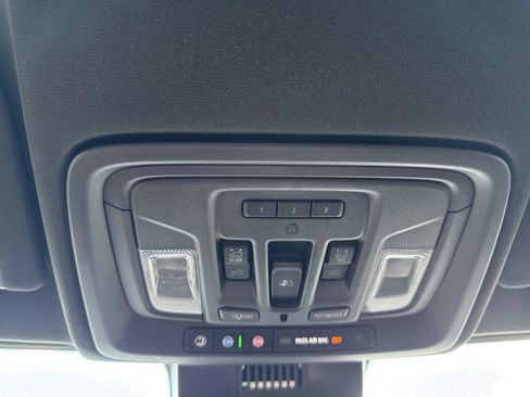 Used 2025 GMC Sierra 3500 AT4 AWD/4WD image 29