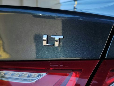 Used 2020 Chevrolet Malibu LT FWD image 33
