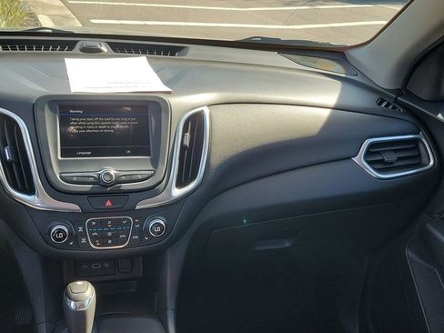 Used 2019 Chevrolet Equinox LT image 23
