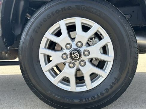 Certified 2024 Toyota Tacoma SR5 image 9