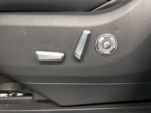 New 2026 Lincoln Navigator Black Label AWD/4WD image 36