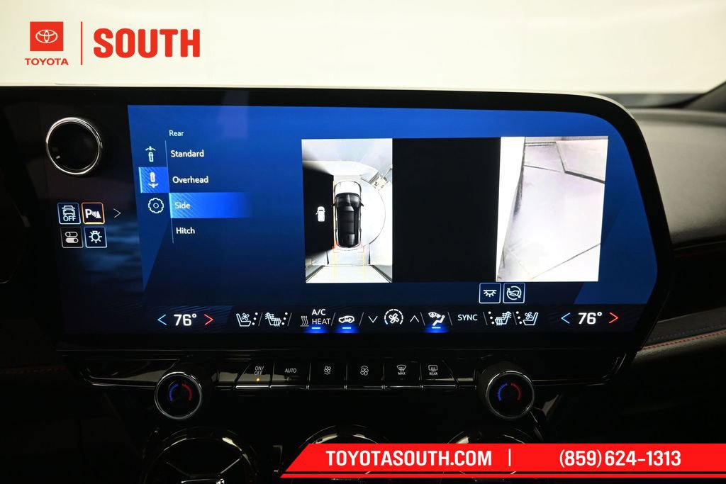Used 2024 Chevrolet Blazer EV RS AWD/4WD image 25