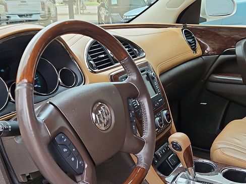 Used 2015 Buick Enclave Leather FWD image 11
