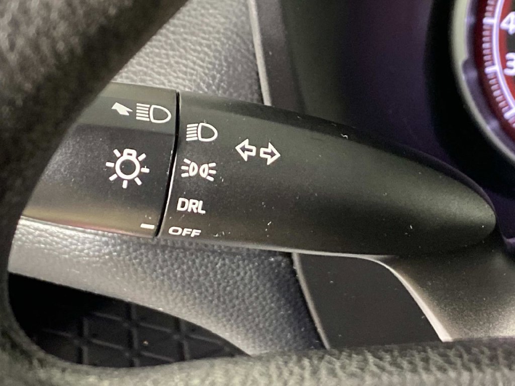 Used 2024 Toyota RAV4 LE AWD/4WD image 17
