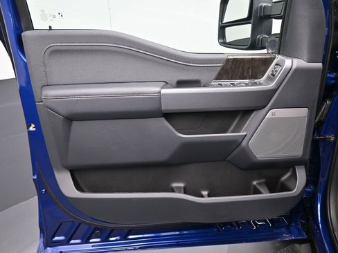 New 2026 Ford F250 Lariat AWD/4WD image 3