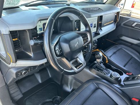 Used 2021 Ford Bronco Badlands AWD/4WD image 15