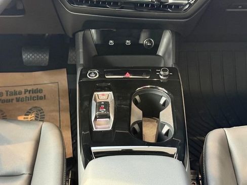 Certified 2025 Audi Q6 e-tron Premium w/ Convenience Package image 12