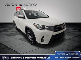 Used 2017 Toyota Highlander SE AWD/4WD video 1