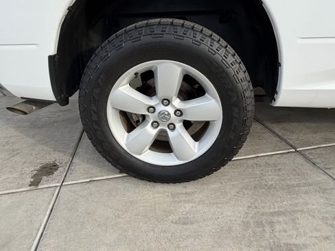 Used 2024 RAM 1500 Classic SLT image 25