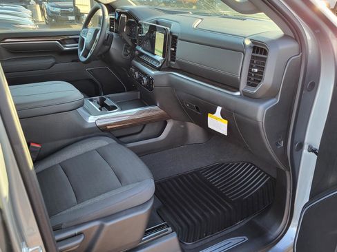New 2026 Chevrolet Silverado 3500 LT w/ Texas Edition AWD/4WD image 9