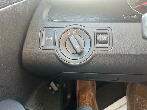 Used 2007 Volkswagen Passat Wolfsburg Edition image 26