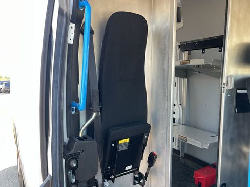 Used 2024 RAM ProMaster 3500 w/ Delivery Van Package image 32