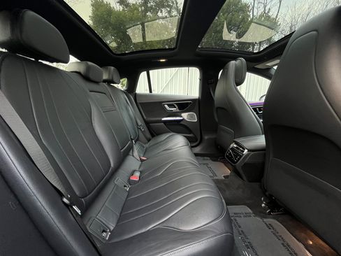 Used 2023 Mercedes-Benz EQE 500 4MATIC Sedan image 22