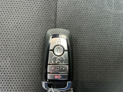 Used 2025 Ford Explorer ST w/ Sun And Sound Package AWD/4WD image 32