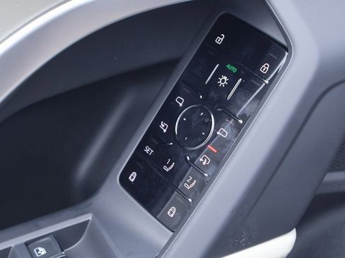 New 2025 Audi Q5 Premium image 11