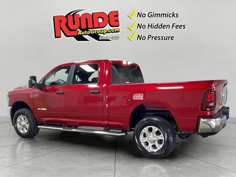 Used 2026 RAM 2500 Big Horn AWD/4WD image 4
