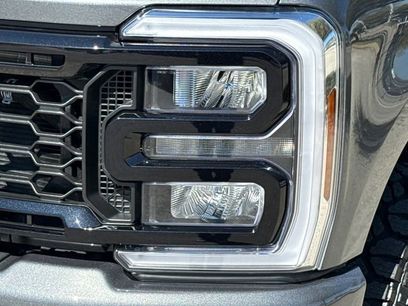 New 2026 Ford F250 Lariat w/ Tremor Off-Road Package