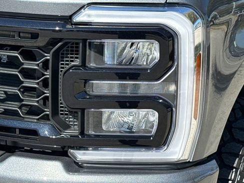 New 2026 Ford F250 Lariat w/ Tremor Off-Road Package AWD/4WD image 4